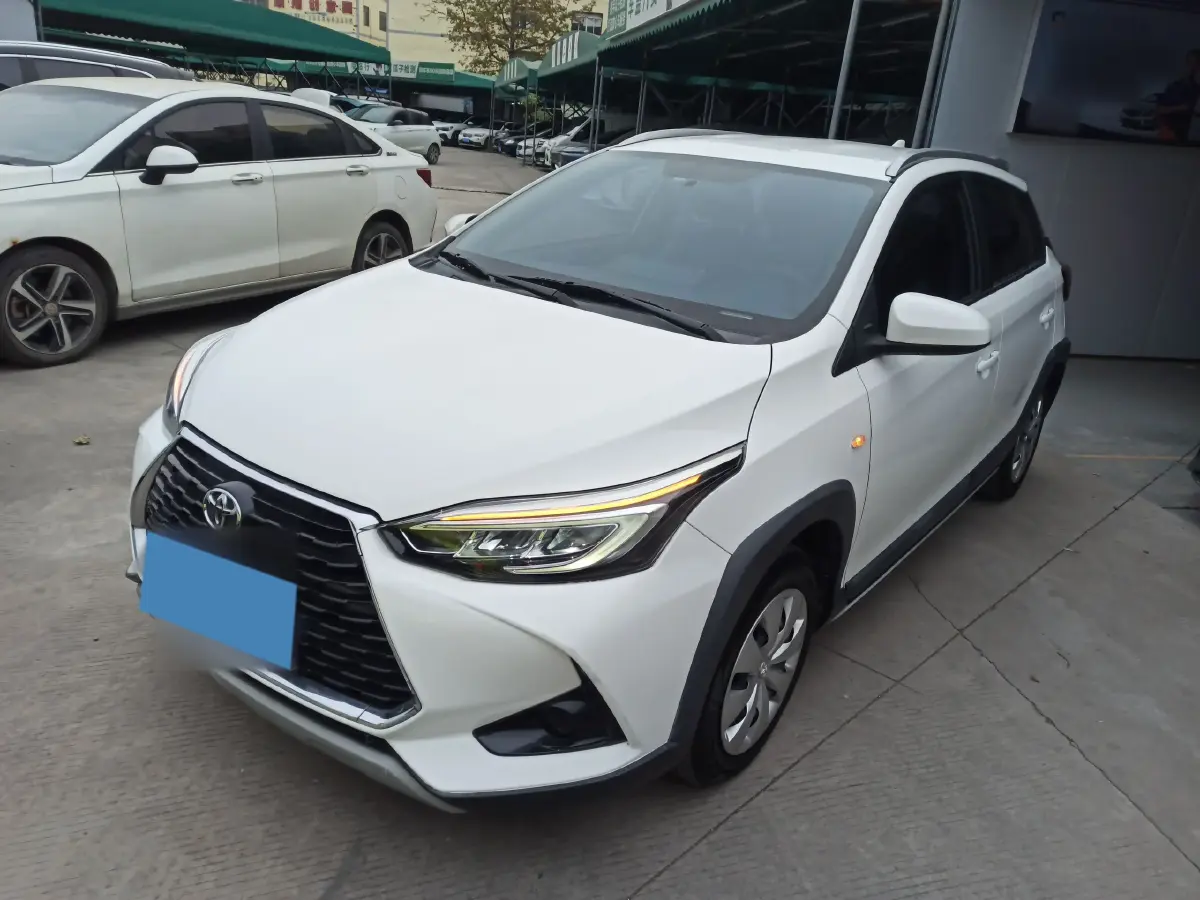 2022 Toyota Yaris L 1.5L 112HP L4 CVT