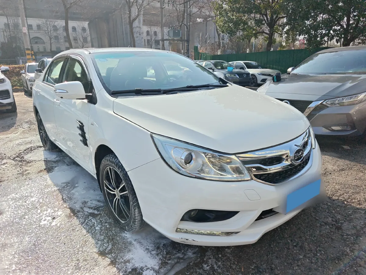2015 BYD SuRui 1.5L 109HP L4 5MT,autocango,china used car exporter,china ev exporter,chinese used car exporter,chinese used ev exporter