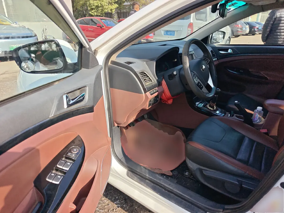 2015 BYD SuRui 1.5L 109HP L4 5MT,autocango,china used car exporter,china ev exporter,chinese used car exporter,chinese used ev exporter