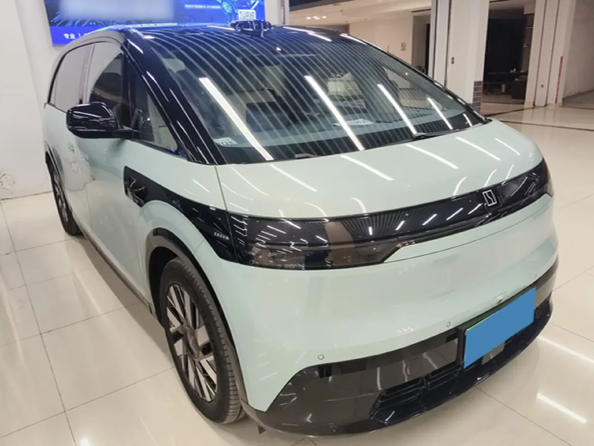 2025 Zeekr MIX BEV 102KWH,autocango,china used car exporter,china ev exporter,chinese used car exporter,chinese used ev exporter