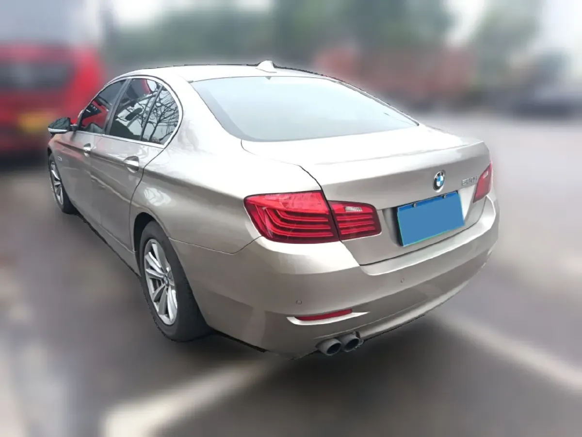 2014 BMW 5 Series 2.0T 184HP L4 8AT,autocango,china used car exporter,china ev exporter,chinese used car exporter,chinese used ev exporter