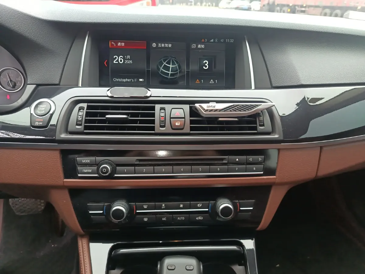 2014 BMW 5 Series 2.0T 184HP L4 8AT,autocango,china used car exporter,china ev exporter,chinese used car exporter,chinese used ev exporter