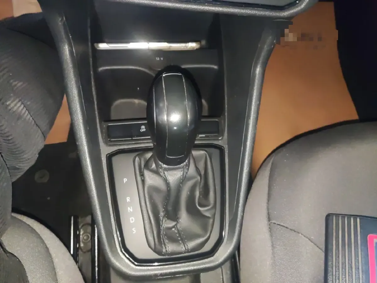 2021 Volkswagen Santana 1.5L 112HP L4 6AT,autocango,china used car exporter,china ev exporter,chinese used car exporter,chinese used ev exporter