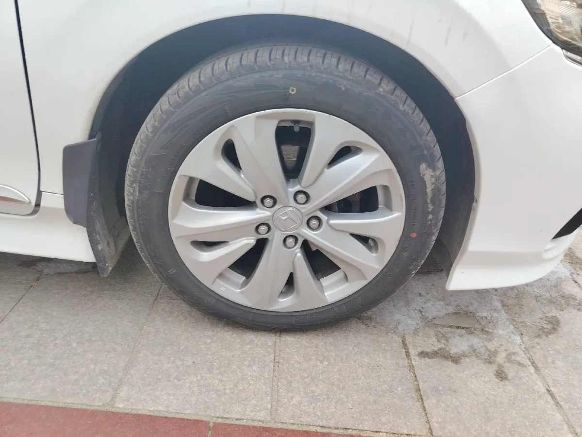 2017 Honda Jade 1.8L 141HP L4 5AT,autocango,china used car exporter,china ev exporter,chinese used car exporter,chinese used ev exporter