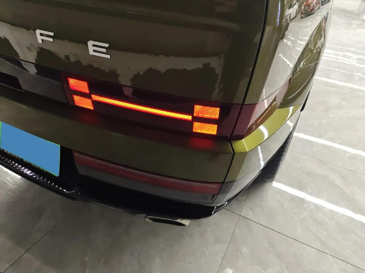 2024 Hyundai Santafe 2.0T 247HP L4 8AT,autocango,china used car exporter,china ev exporter,chinese used car exporter,chinese used ev exporter