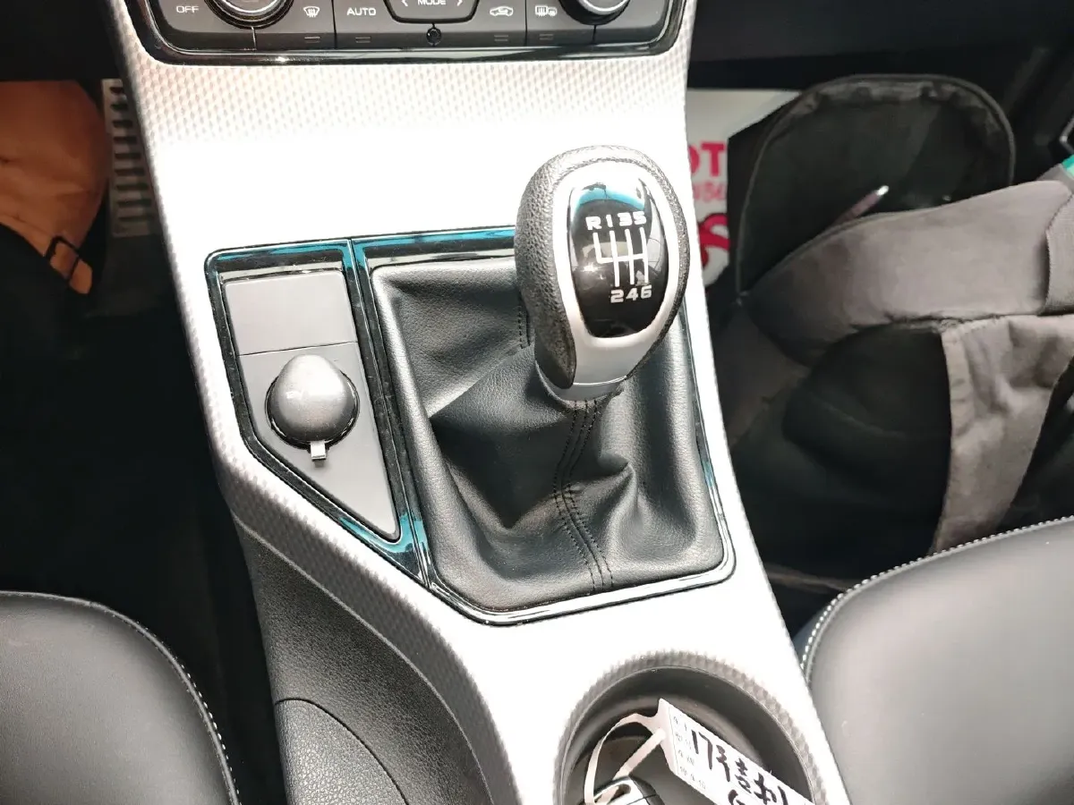 2016 Geely Emgrand GS 1.3T 129HP L4 6MT,autocango,china used car exporter,china ev exporter,chinese used car exporter,chinese used ev exporter