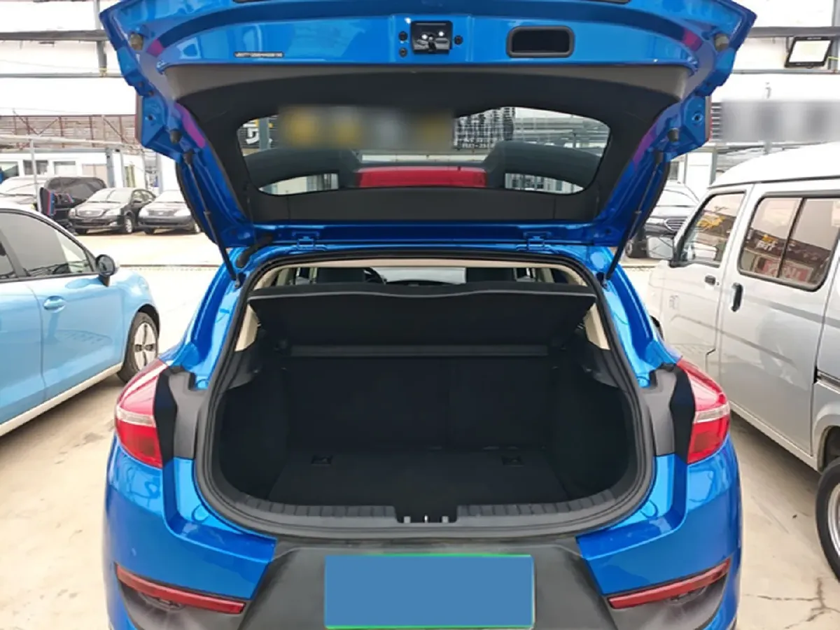 2016 Geely Emgrand GS 1.3T 129HP L4 6MT,autocango,china used car exporter,china ev exporter,chinese used car exporter,chinese used ev exporter