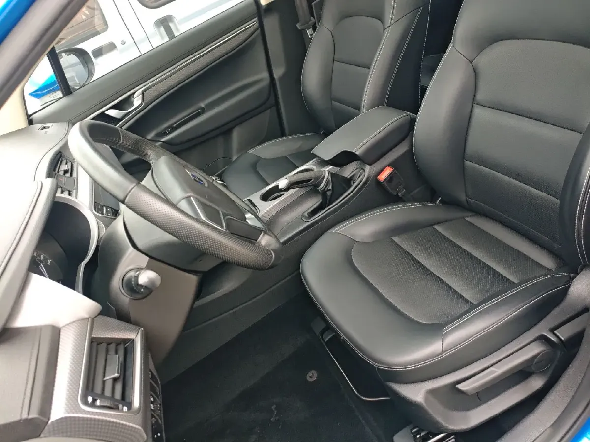 2016 Geely Emgrand GS 1.3T 129HP L4 6MT,autocango,china used car exporter,china ev exporter,chinese used car exporter,chinese used ev exporter