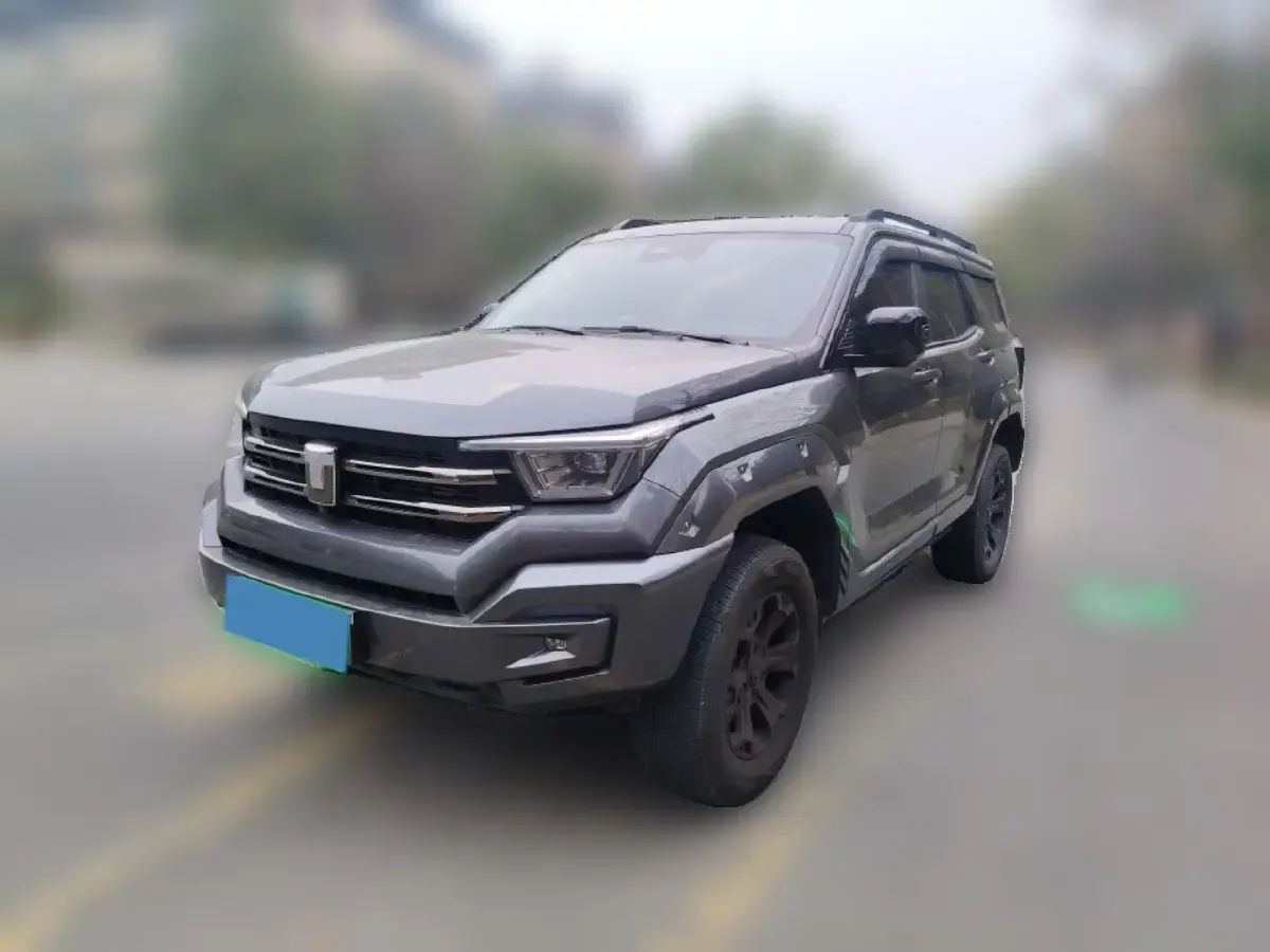 2023 Tank 400 2.0T 252HP L4 9AT PHEV 37.1KWH