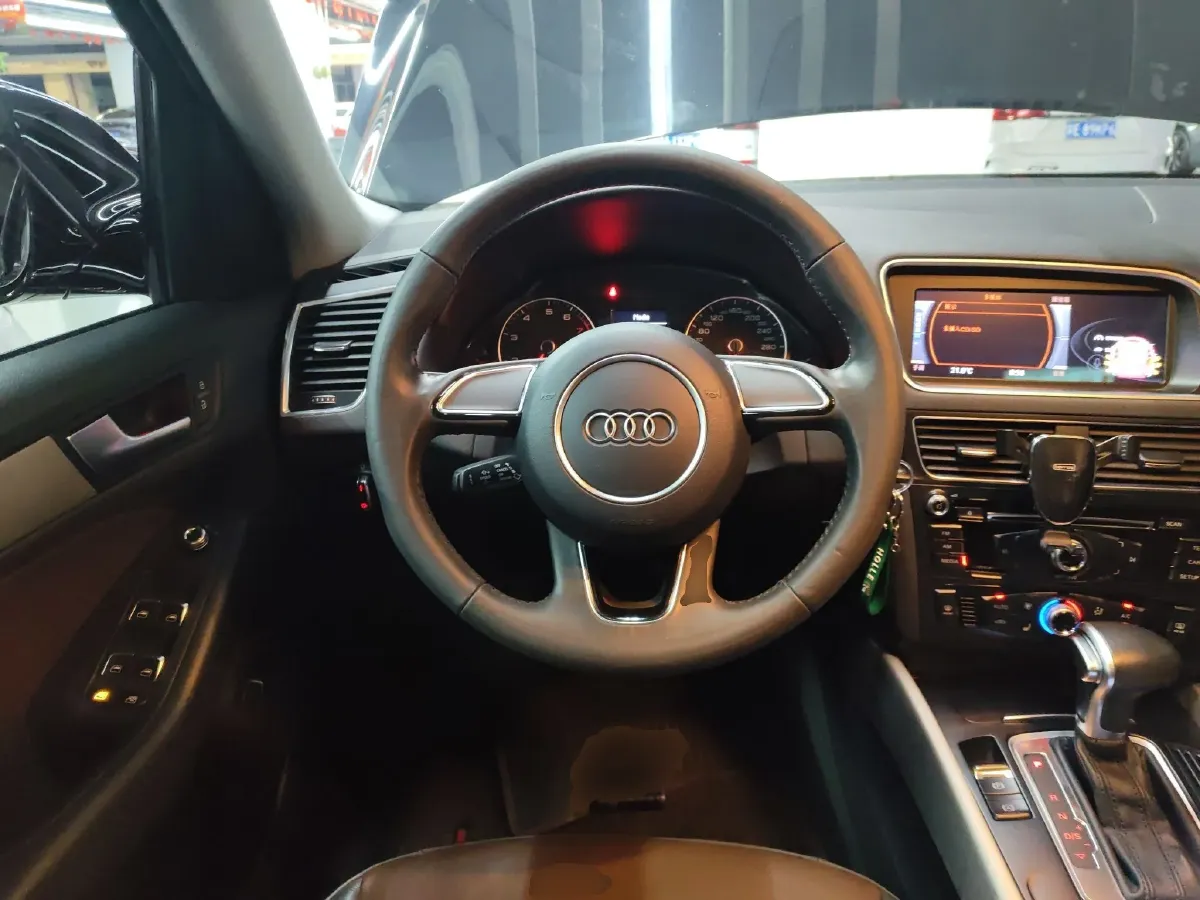 2017 Audi Q5 2.0T 230HP L4 8AT,autocango,china used car exporter,china ev exporter,chinese used car exporter,chinese used ev exporter