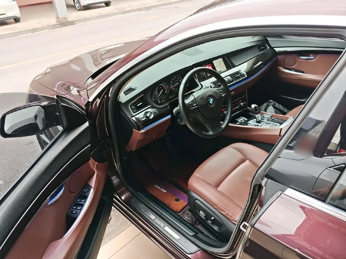 2015 BMW 5 Series GT 2.0T 245HP L4 8AT,autocango,china used car exporter,china ev exporter,chinese used car exporter,chinese used ev exporter