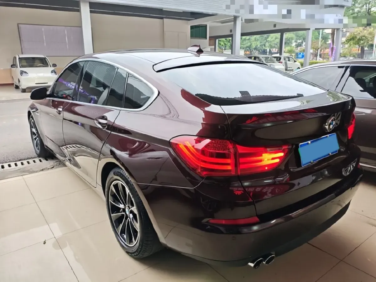 2015 BMW 5 Series GT 2.0T 245HP L4 8AT,autocango,china used car exporter,china ev exporter,chinese used car exporter,chinese used ev exporter