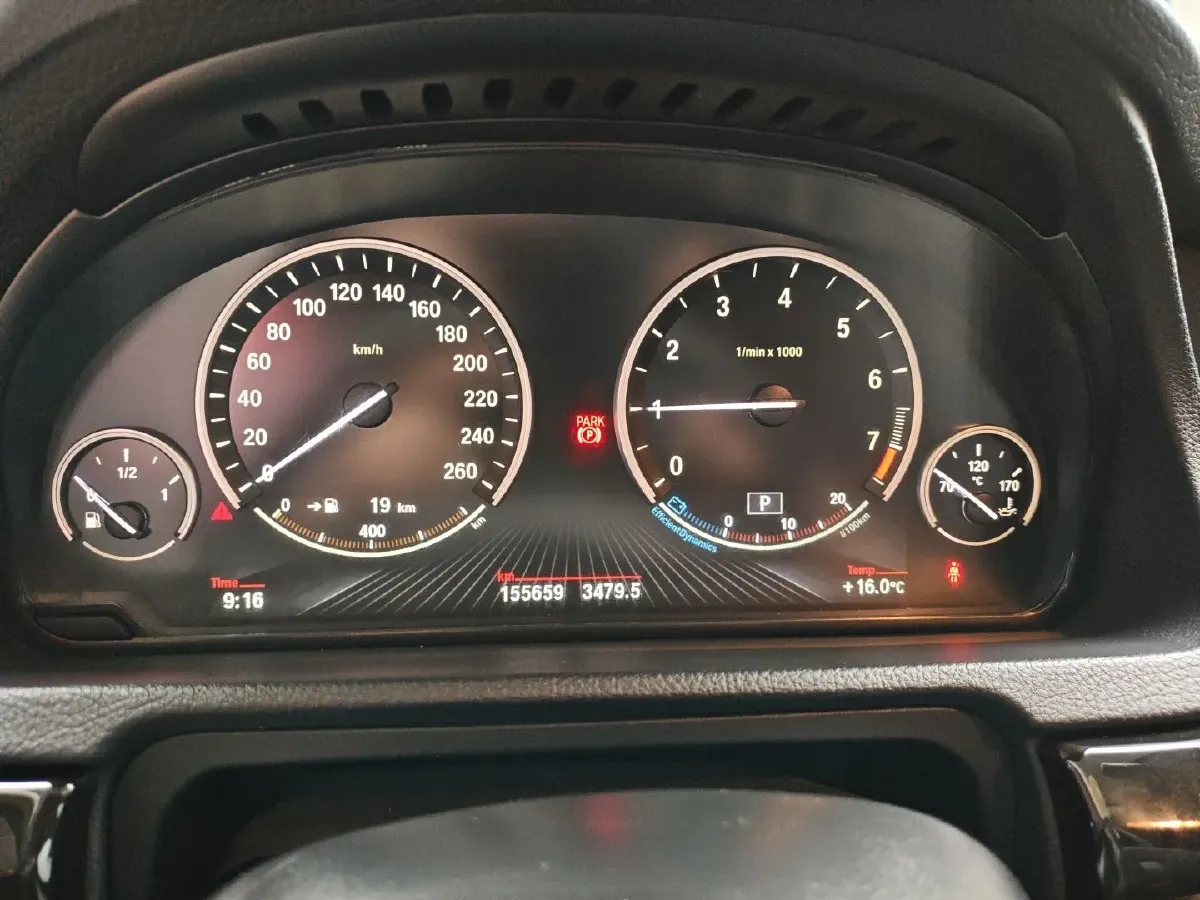 2015 BMW 5 Series GT 2.0T 245HP L4 8AT,autocango,china used car exporter,china ev exporter,chinese used car exporter,chinese used ev exporter