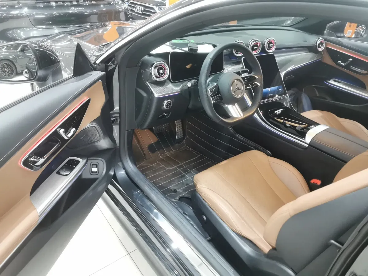 2025 Mercedes-Benz CLE Class 2.0T 204HP L4 9AT,autocango,china used car exporter,china ev exporter,chinese used car exporter,chinese used ev exporter