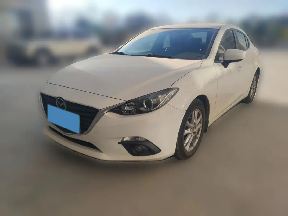 2014 Mazda 3 Axela 1.5L 117HP L4 6AT
