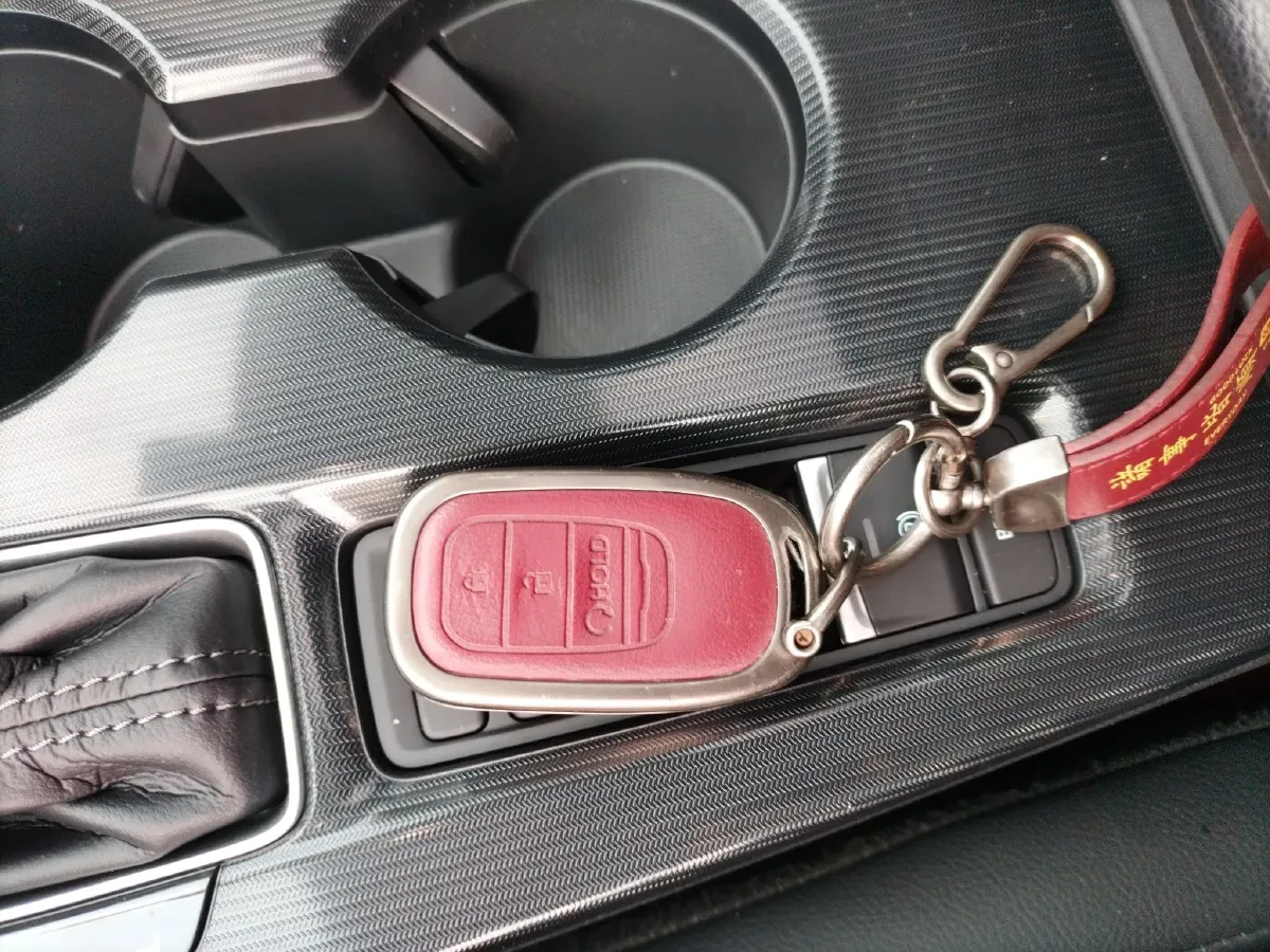 2023 Toyota Paptor 2.0L 171HP L4 CVT,autocango,china used car exporter,china ev exporter,chinese used car exporter,chinese used ev exporter