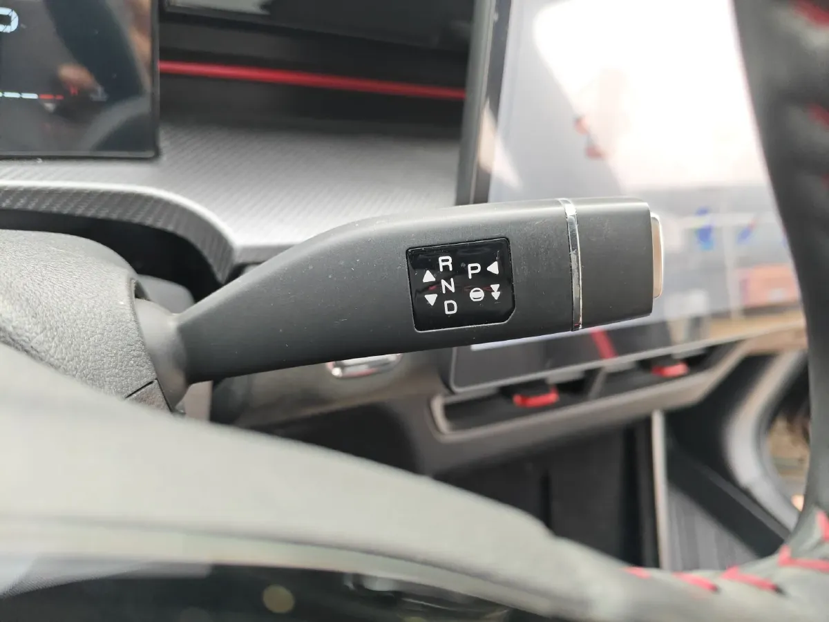 2023 Jetour DASHING i-DM 1.5T 156HP L4 3DHT PHEV 19.27KWH,autocango,china used car exporter,china ev exporter,chinese used car exporter,chinese used ev exporter