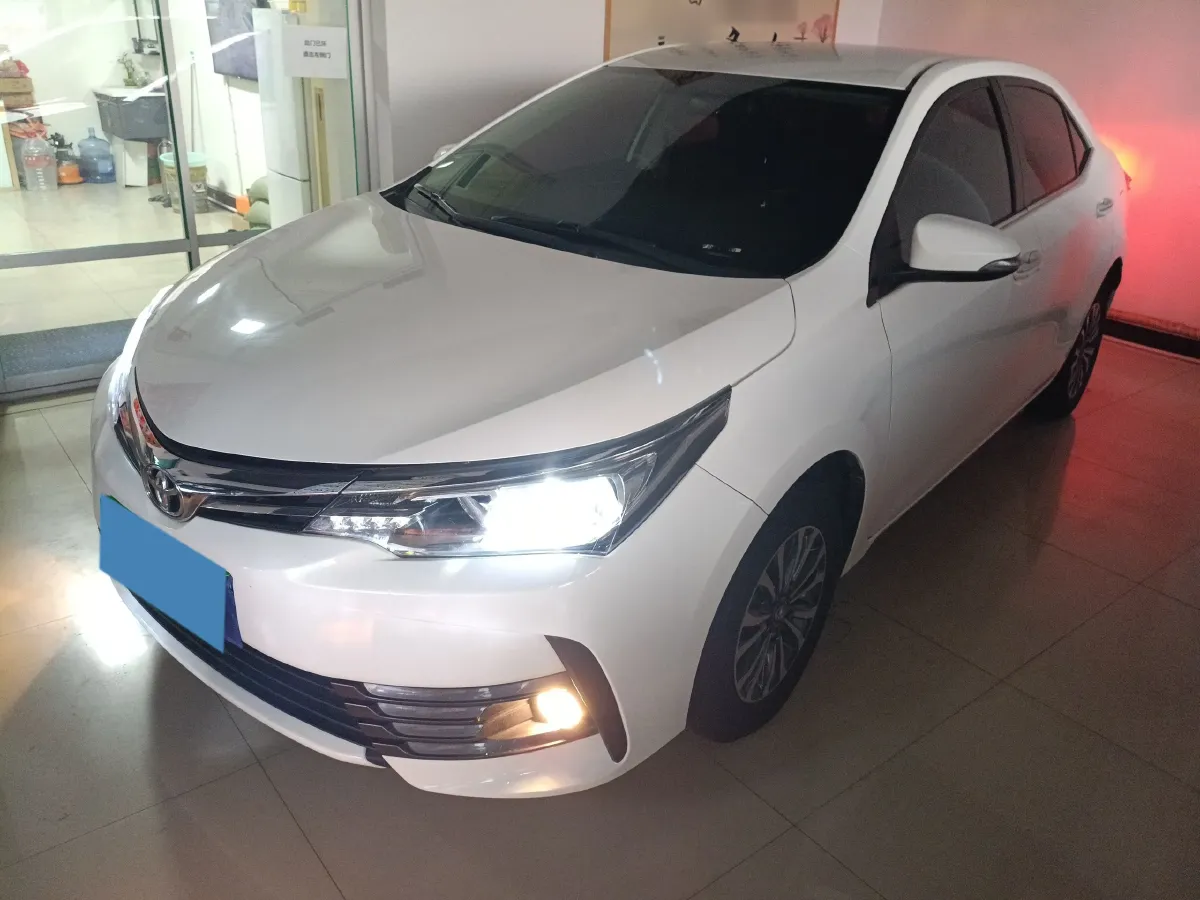 2017 Toyota Corolla 1.2T 116HP L4 CVT,autocango,china used car exporter,china ev exporter,chinese used car exporter,chinese used ev exporter