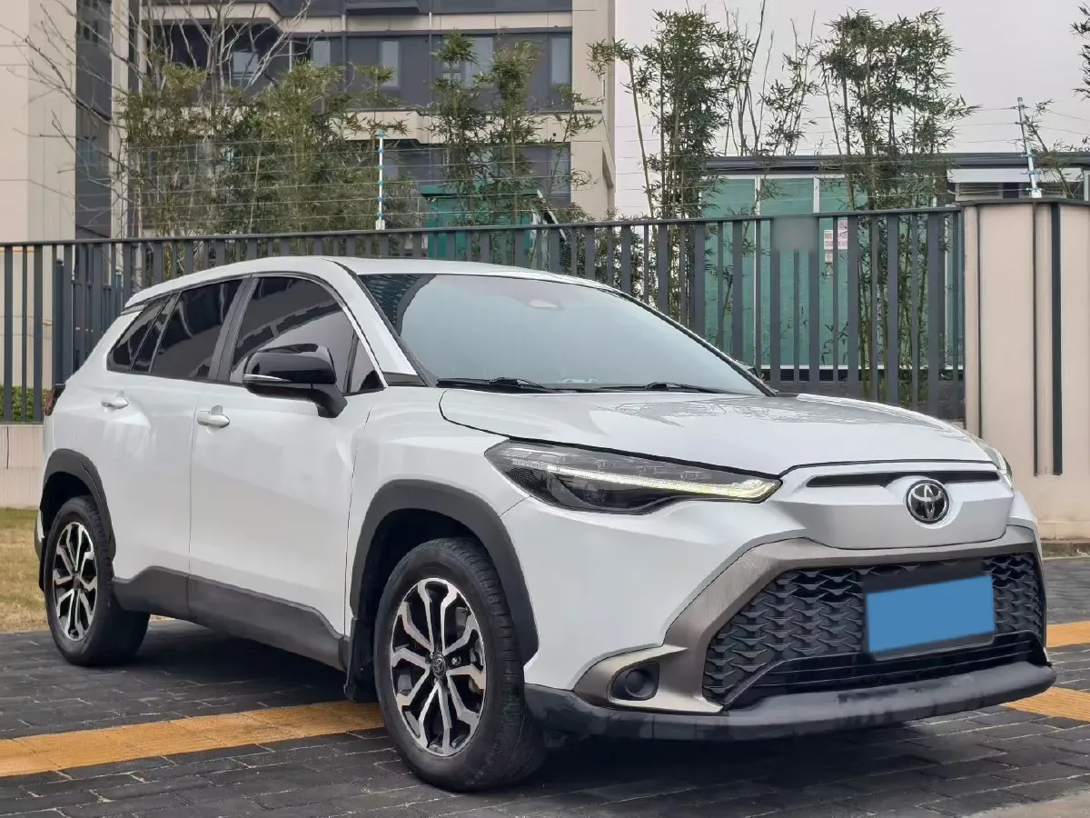 2023 Toyota Frontlander 2.0L 171HP L4 CVT,autocango,china used car exporter,china ev exporter,chinese used car exporter,chinese used ev exporter