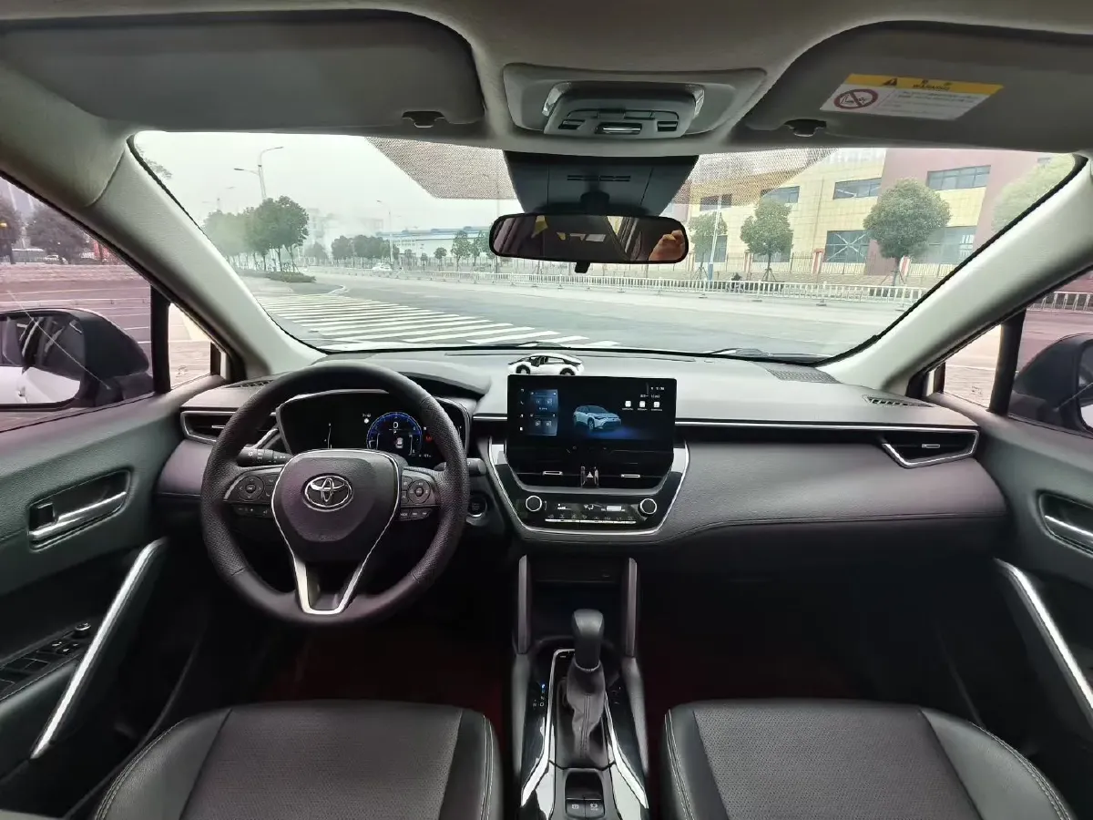 2023 Toyota Frontlander 2.0L 171HP L4 CVT,autocango,china used car exporter,china ev exporter,chinese used car exporter,chinese used ev exporter