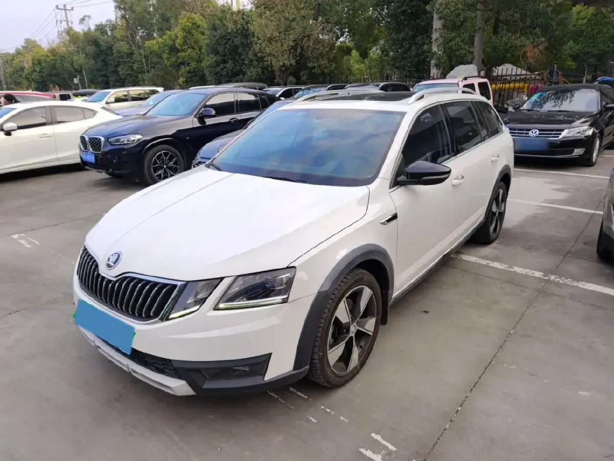 2018 Skoda Octavia 1.4T 150HP L4 7DCT