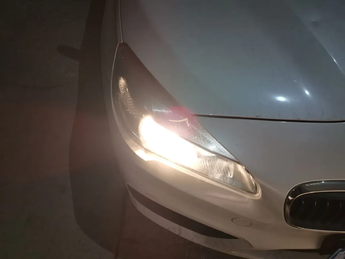 2016 BMW 2 Series Wagon 1.5T 136HP L3 6AT,autocango,china used car exporter,china ev exporter,chinese used car exporter,chinese used ev exporter