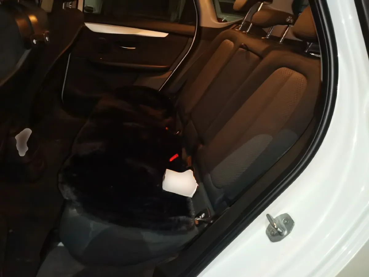 2016 BMW 2 Series Wagon 1.5T 136HP L3 6AT,autocango,china used car exporter,china ev exporter,chinese used car exporter,chinese used ev exporter