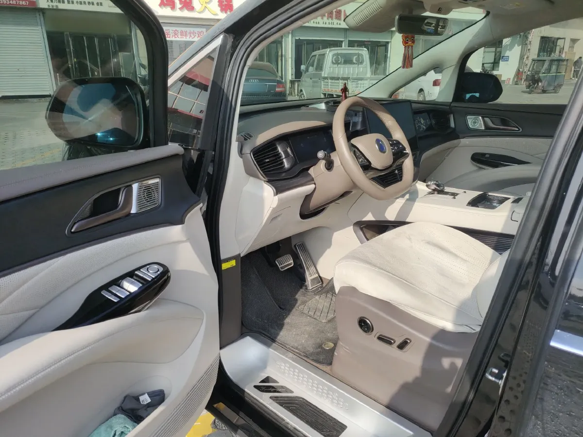 2022 Denza D9 1.5T 139HP L4 E-CVT PHEV 40.06KWH,autocango,china used car exporter,china ev exporter,chinese used car exporter,chinese used ev exporter