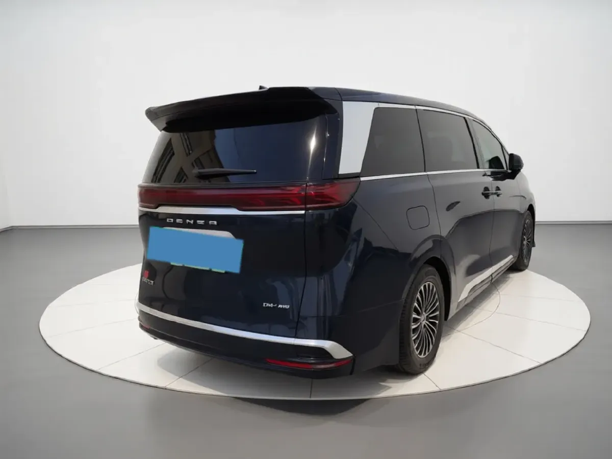 2022 Denza D9 1.5T 139HP L4 E-CVT PHEV 40.06KWH,autocango,china used car exporter,china ev exporter,chinese used car exporter,chinese used ev exporter