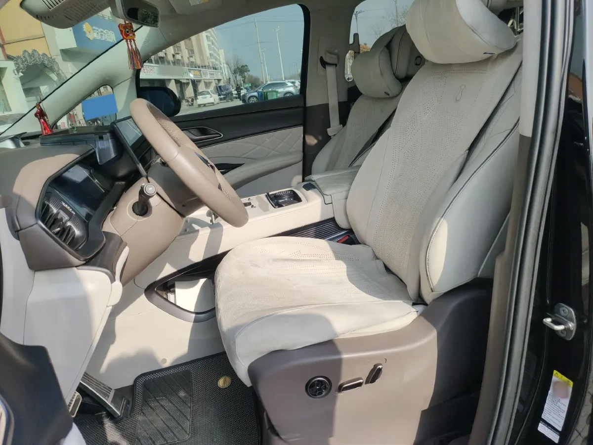 2022 Denza D9 1.5T 139HP L4 E-CVT PHEV 40.06KWH,autocango,china used car exporter,china ev exporter,chinese used car exporter,chinese used ev exporter