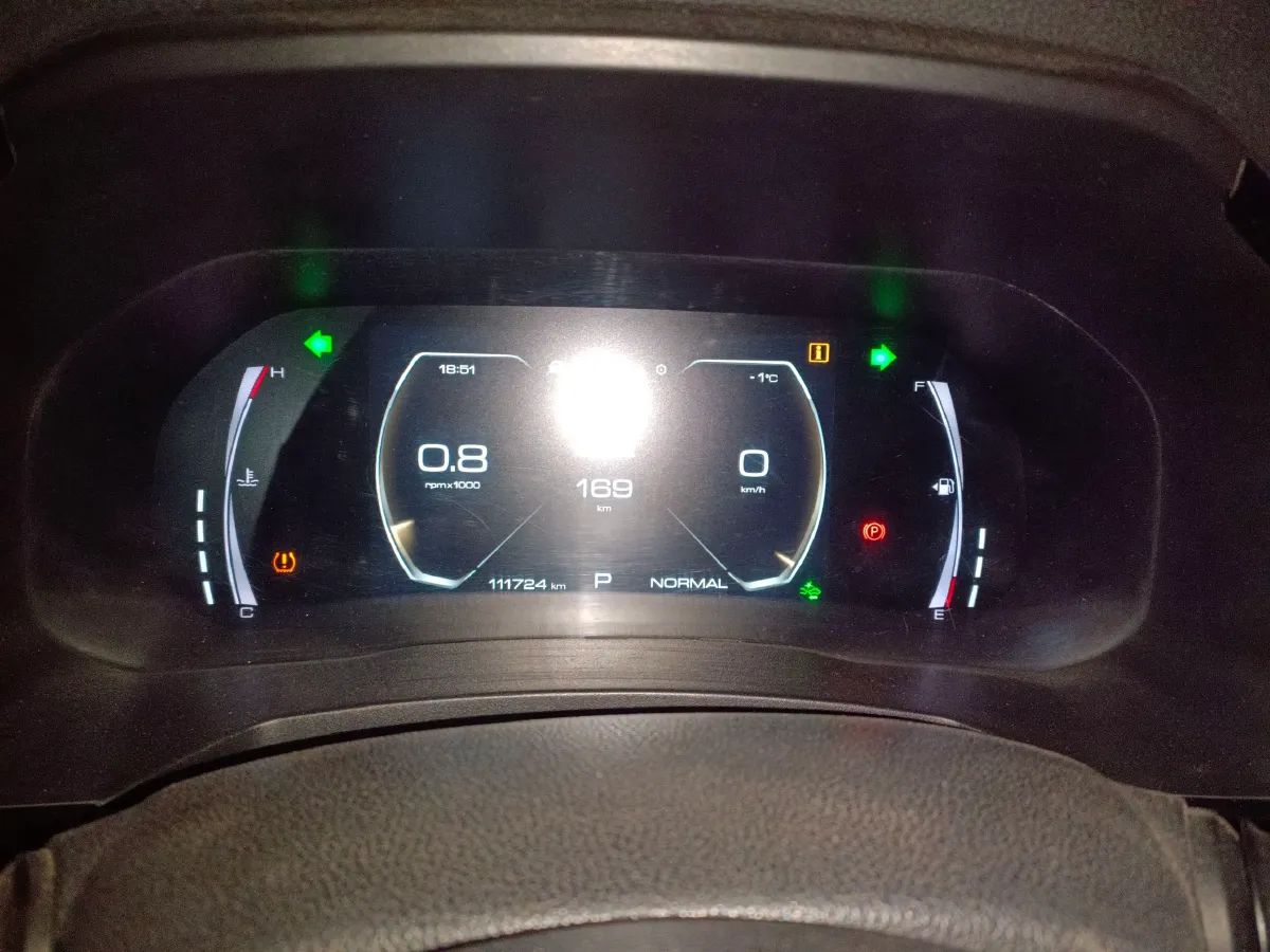 2019 Haval F7 1.5T 169HP L4 7DCT,autocango,china used car exporter,china ev exporter,chinese used car exporter,chinese used ev exporter