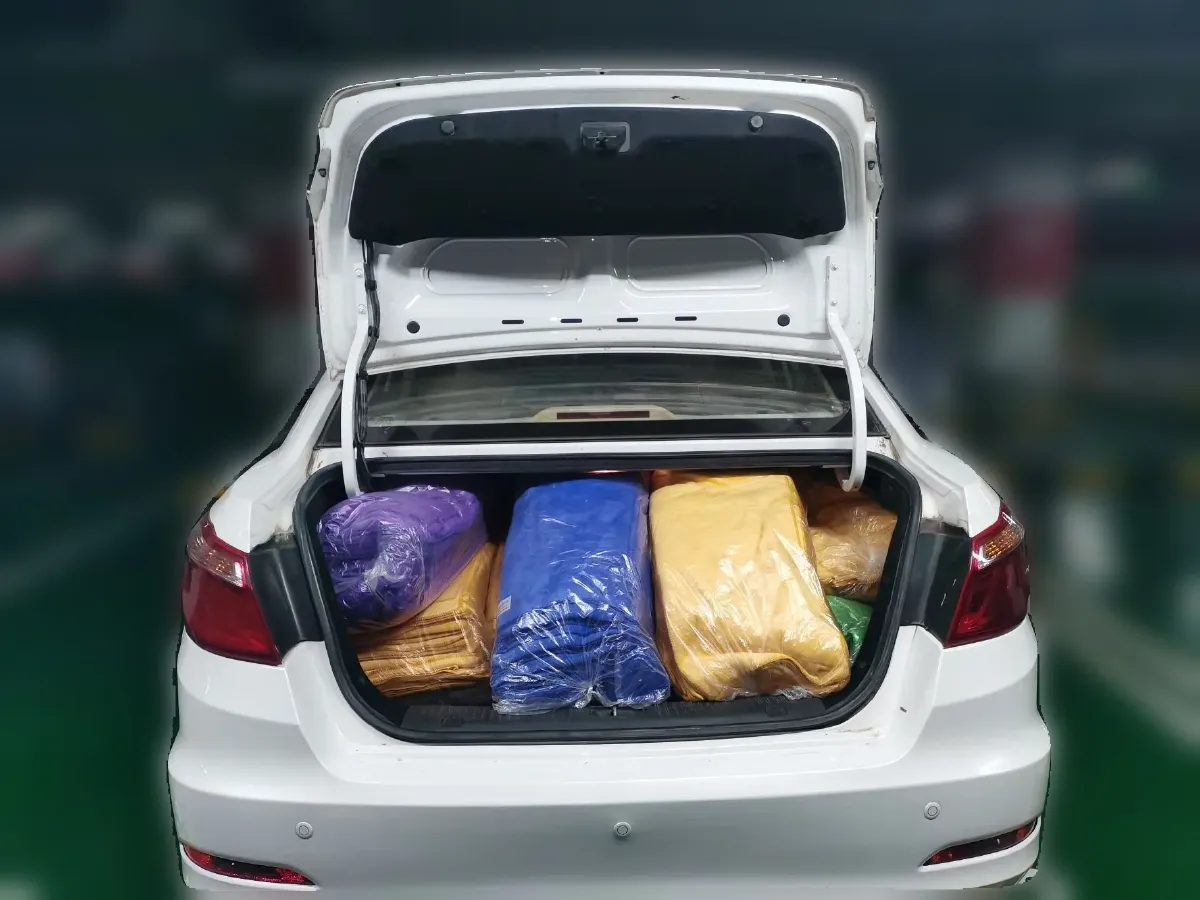 2015 ChangAn Eado 1.6L 125HP L4 5MT,autocango,china used car exporter,china ev exporter,chinese used car exporter,chinese used ev exporter