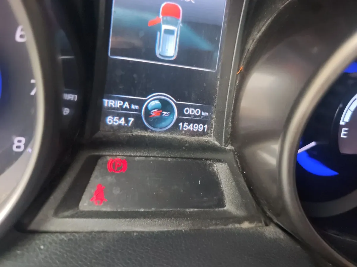 2014 ChangAn CS75 2.0L 158HP L4 6MT,autocango,china used car exporter,china ev exporter,chinese used car exporter,chinese used ev exporter