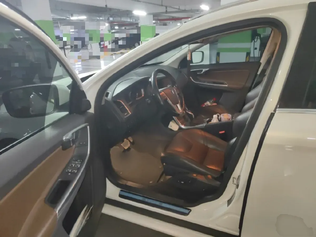 2016 Audi A6L 2.5L 204HP V6 CVT,autocango,china used car exporter,china ev exporter,chinese used car exporter,chinese used ev exporter