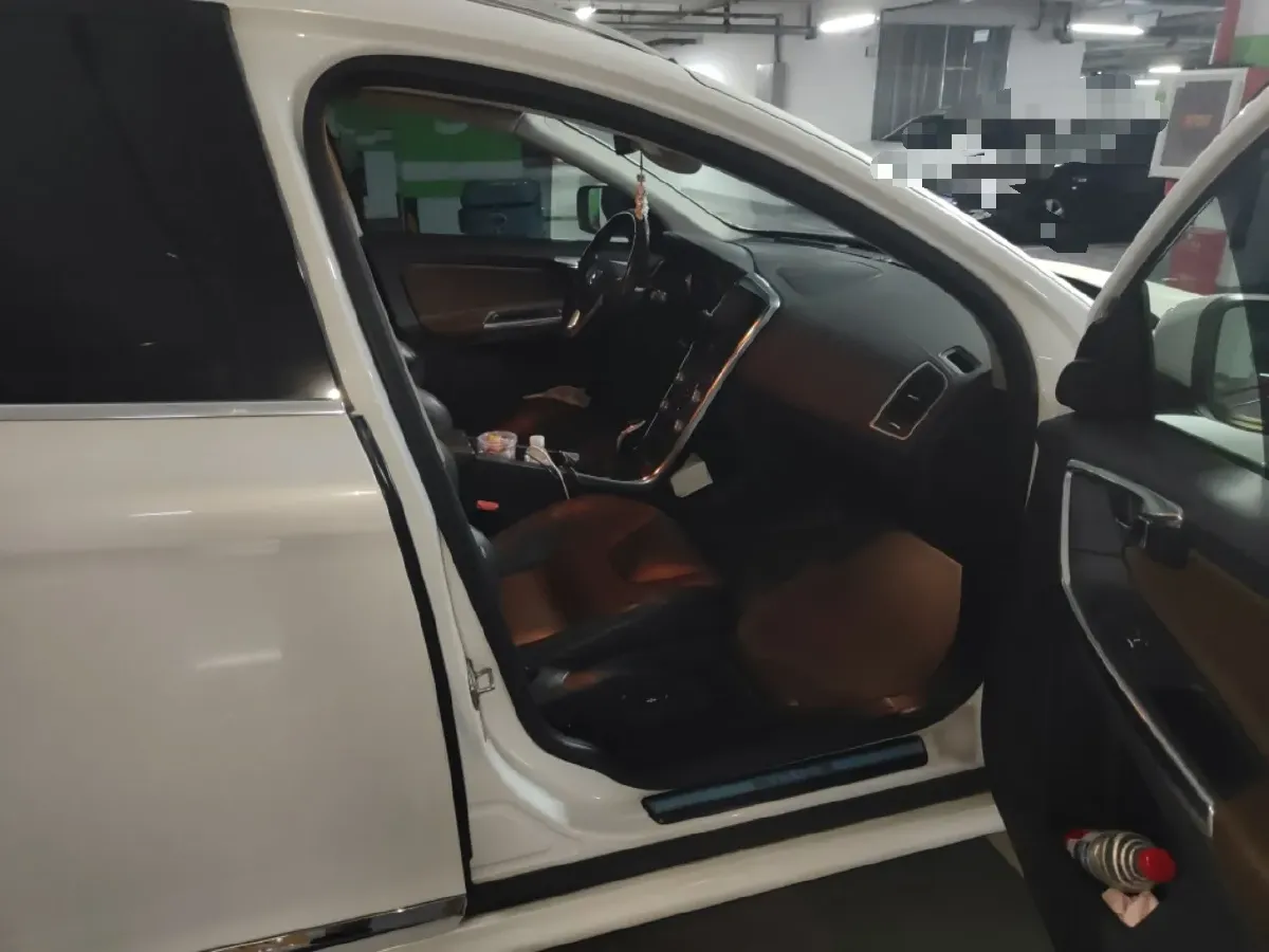 2016 Audi A6L 2.5L 204HP V6 CVT,autocango,china used car exporter,china ev exporter,chinese used car exporter,chinese used ev exporter