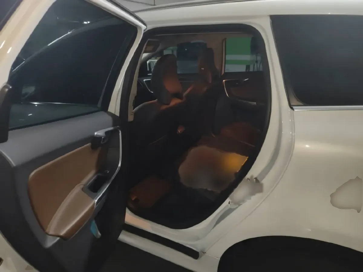 2016 Audi A6L 2.5L 204HP V6 CVT,autocango,china used car exporter,china ev exporter,chinese used car exporter,chinese used ev exporter