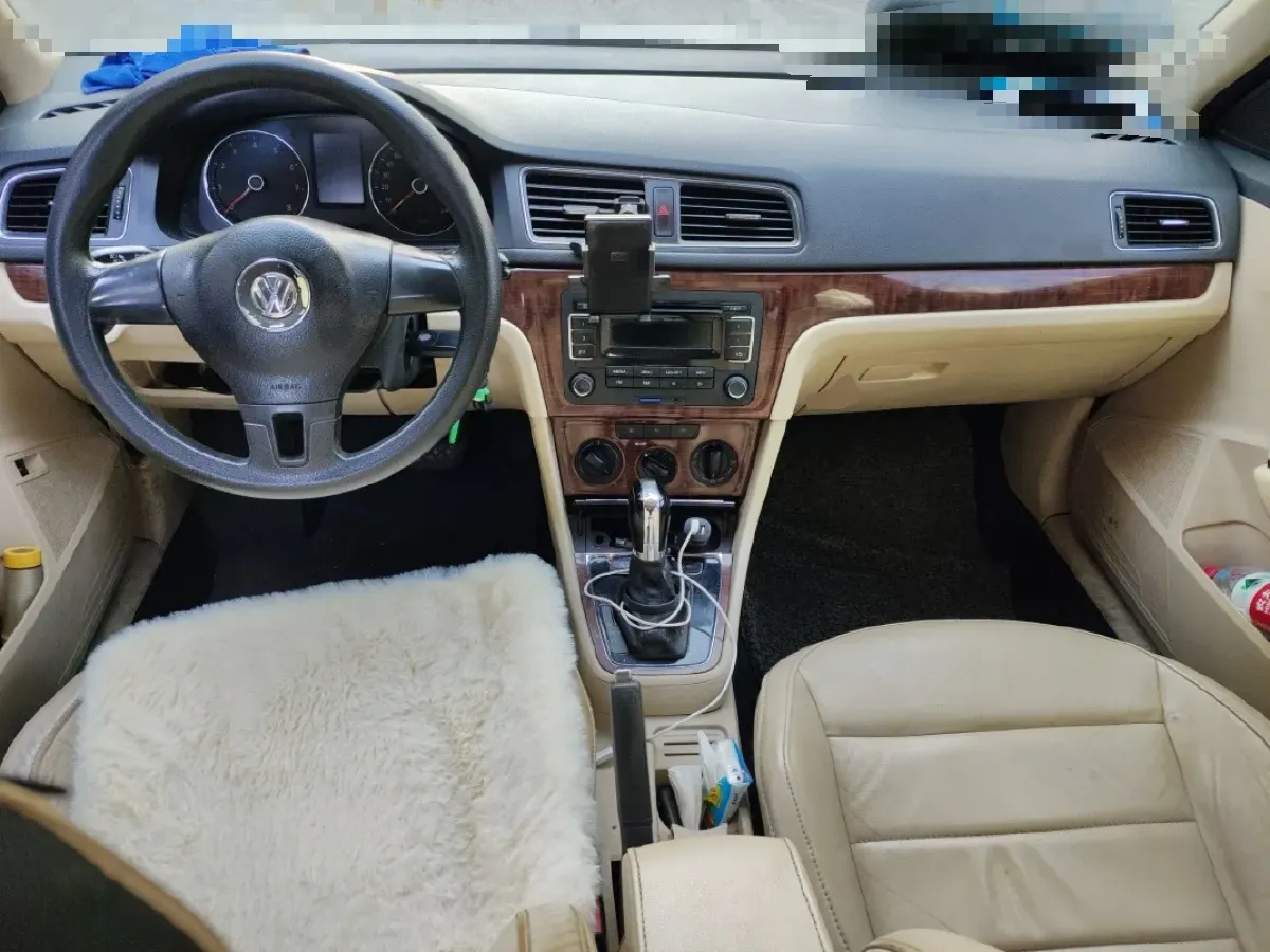 2013 Volkswagen Lavida 1.4T 131HP L4 7DCT,autocango,china used car exporter,china ev exporter,chinese used car exporter,chinese used ev exporter