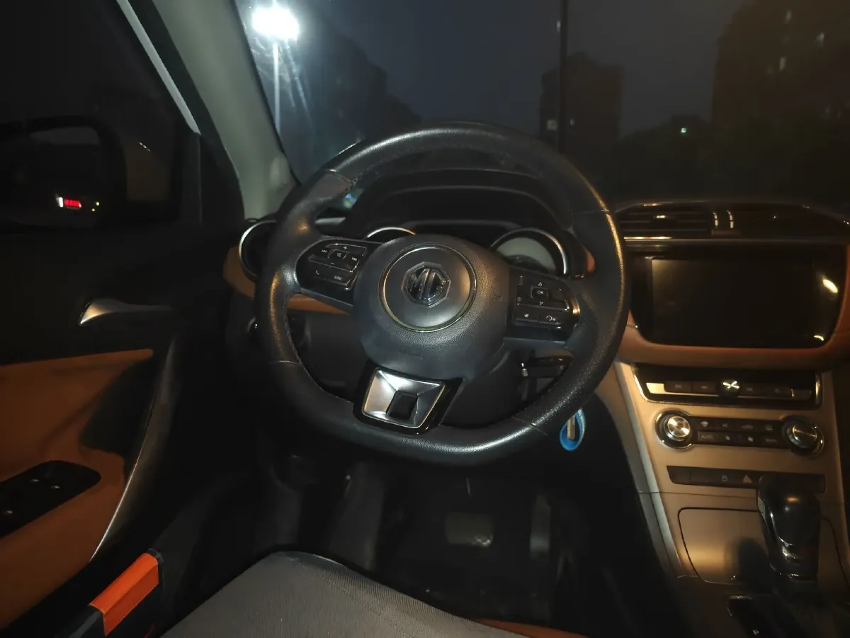 2017 MG GS 1.5T 169HP L4 7DCT,autocango,china used car exporter,china ev exporter,chinese used car exporter,chinese used ev exporter