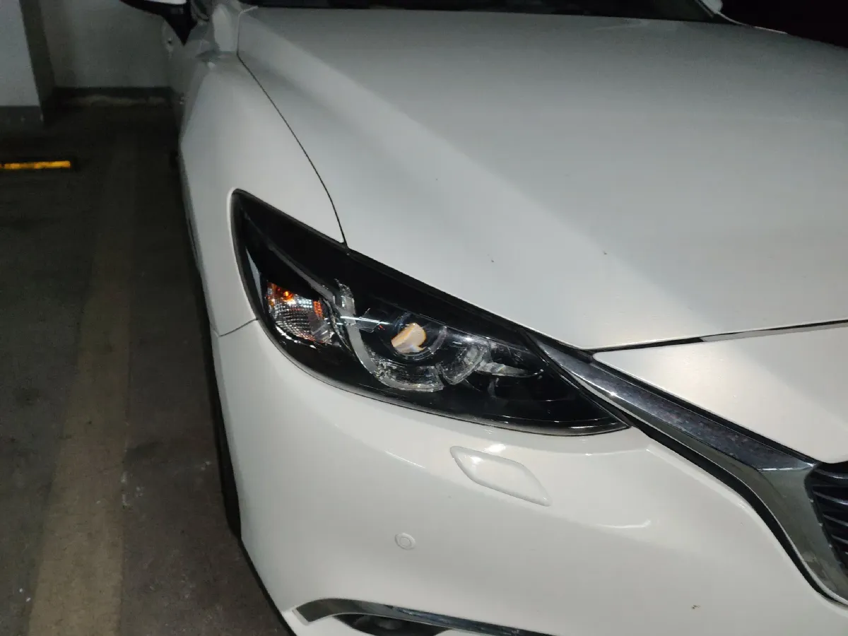 2017 Volkswagen Magotan 1.8T 180HP L4 7DCT,autocango,china used car exporter,china ev exporter,chinese used car exporter,chinese used ev exporter