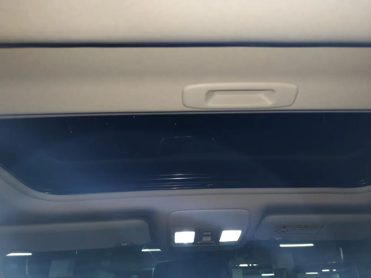 2017 Volkswagen Magotan 1.8T 180HP L4 7DCT,autocango,china used car exporter,china ev exporter,chinese used car exporter,chinese used ev exporter