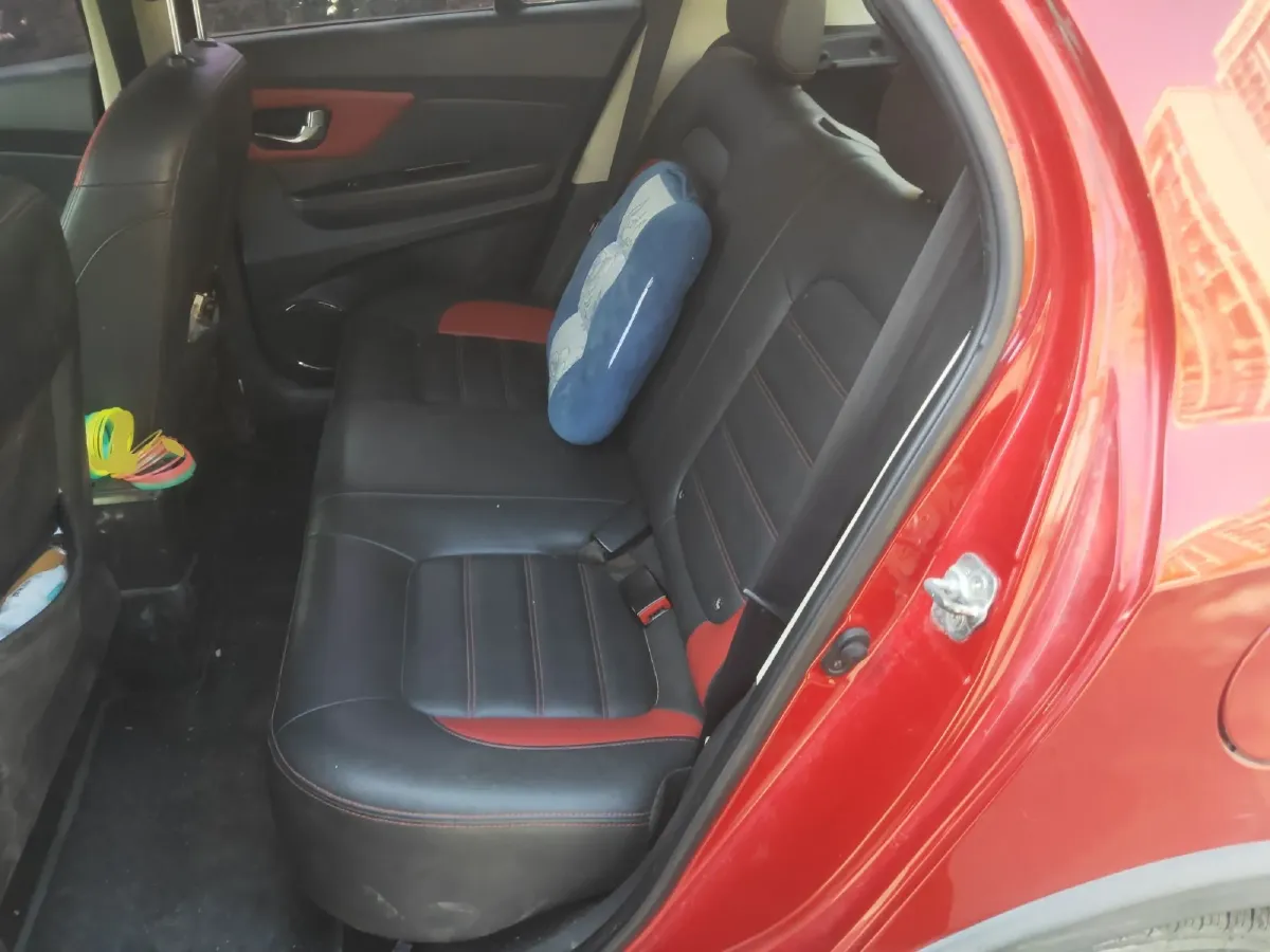 2015 Haval H1 1.5L 106HP L4 5MT,autocango,china used car exporter,china ev exporter,chinese used car exporter,chinese used ev exporter