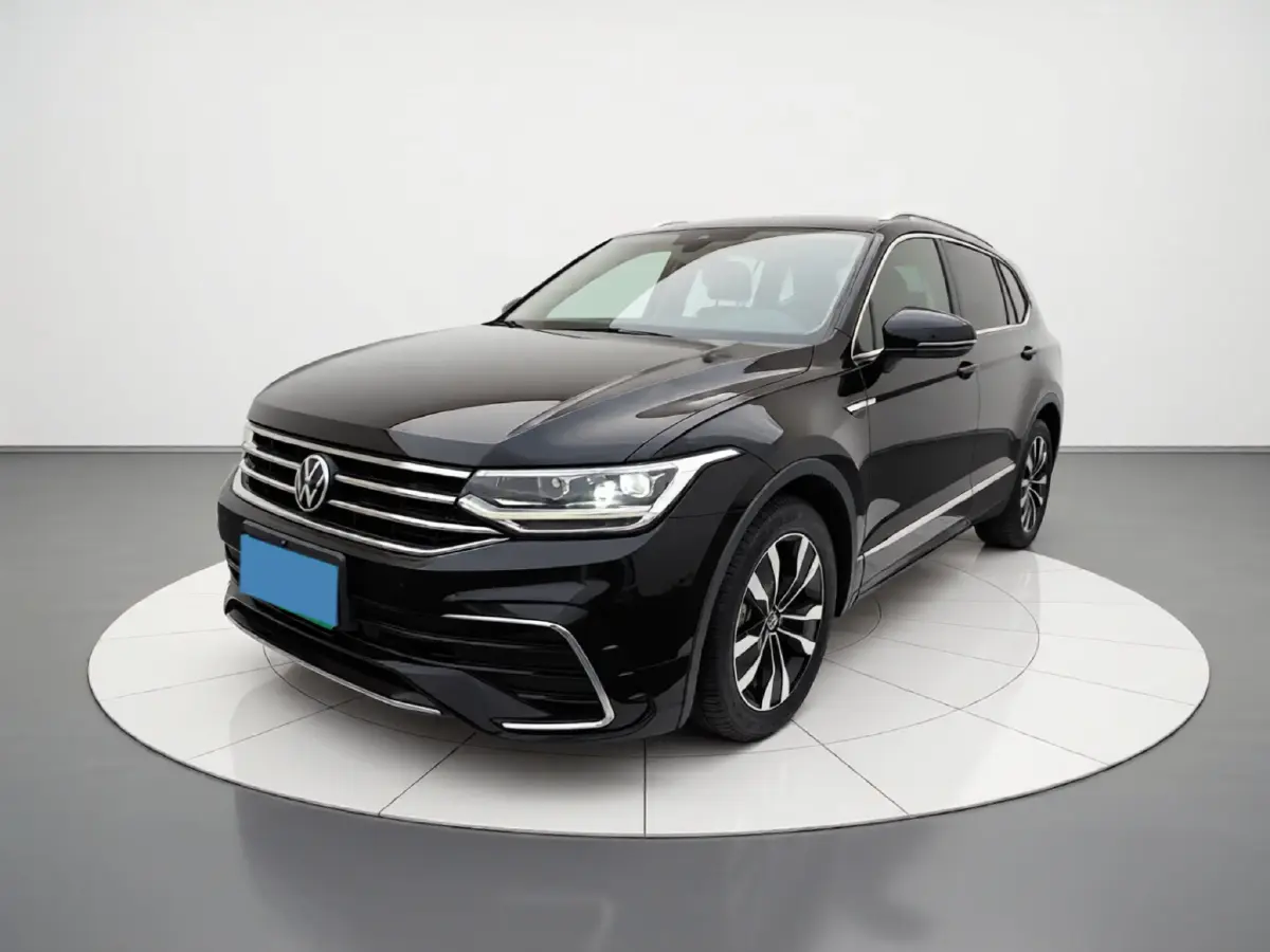 2023 Volkswagen Tiguan L 2.0T 186HP L4 7DCT