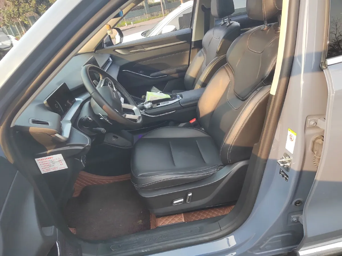 2021 Haval H6 2.0T 211HP L4 7DCT,autocango,china used car exporter,china ev exporter,chinese used car exporter,chinese used ev exporter