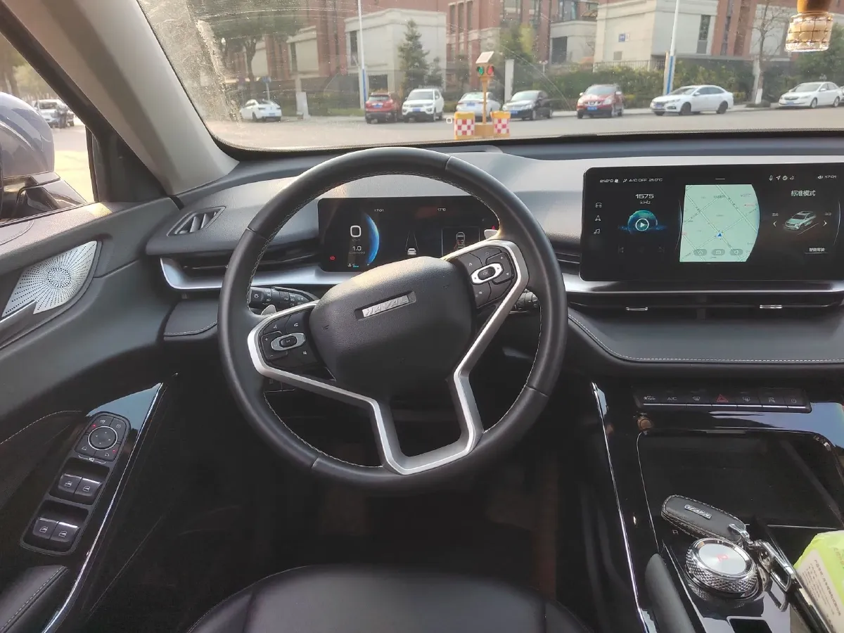 2021 Haval H6 2.0T 211HP L4 7DCT,autocango,china used car exporter,china ev exporter,chinese used car exporter,chinese used ev exporter