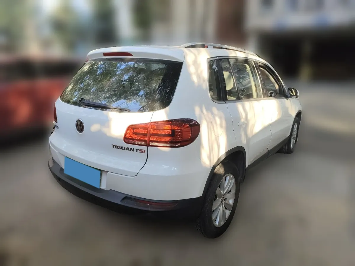 2015 Volkswagen Tiguan 1.8T 160HP L4 6AT,autocango,china used car exporter,china ev exporter,chinese used car exporter,chinese used ev exporter