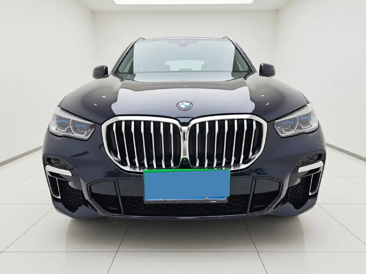 2022 BMW X5 3.0T 333HP L6 8AT,autocango,china used car exporter,china ev exporter,chinese used car exporter,chinese used ev exporter