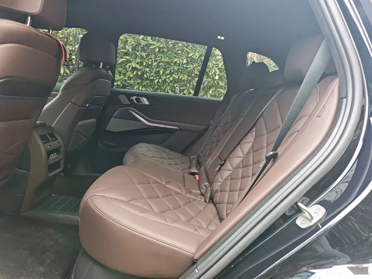 2022 BMW X5 3.0T 333HP L6 8AT,autocango,china used car exporter,china ev exporter,chinese used car exporter,chinese used ev exporter