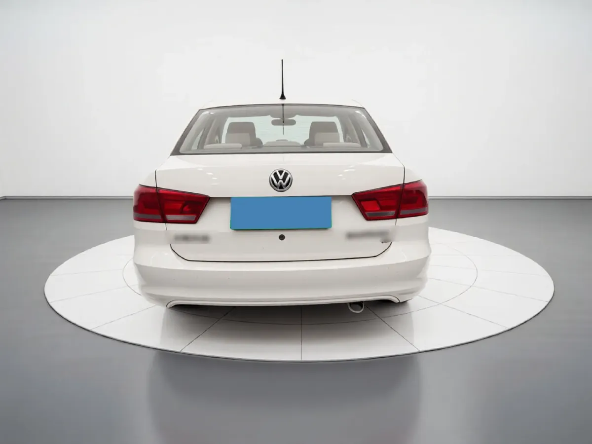 2013 Volkswagen Santana 1.6L 110HP L4 5MT,autocango,china used car exporter,china ev exporter,chinese used car exporter,chinese used ev exporter