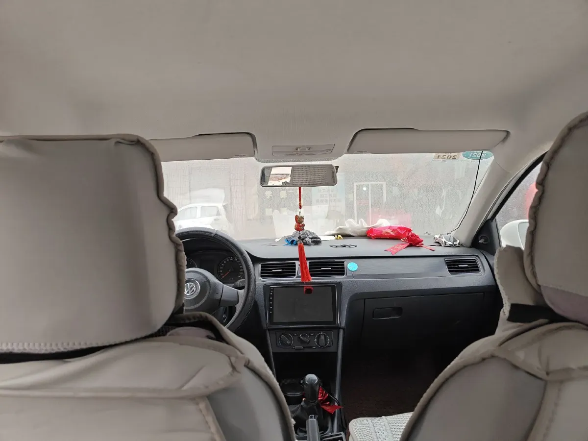 2013 Volkswagen Santana 1.6L 110HP L4 5MT,autocango,china used car exporter,china ev exporter,chinese used car exporter,chinese used ev exporter