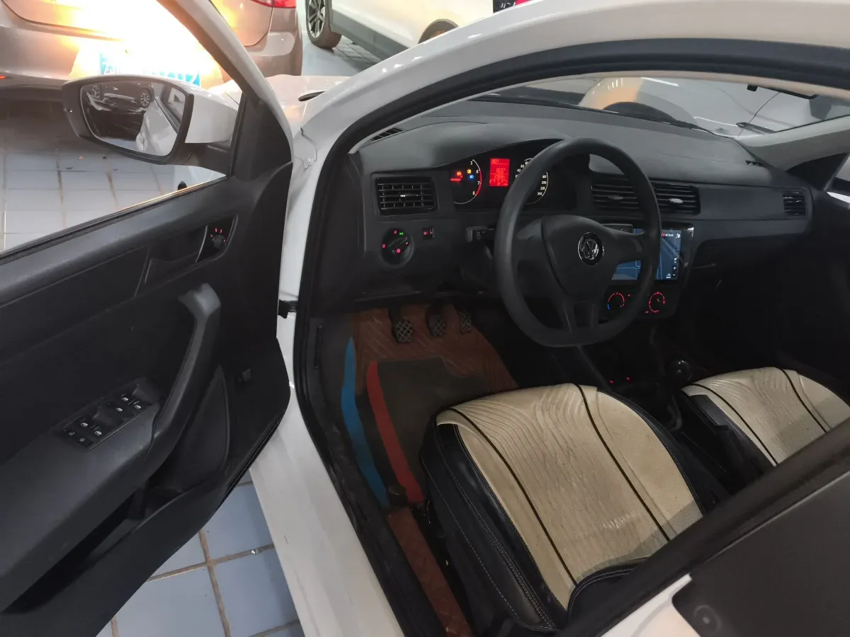 2021 Volkswagen Santana 1.5L 112HP L4 5MT,autocango,china used car exporter,china ev exporter,chinese used car exporter,chinese used ev exporter